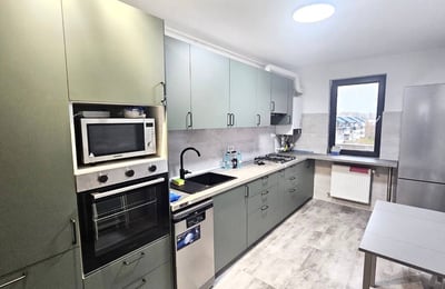 Vermietung einer neuen möblierten 4-Zimmer-Wohnung, 133 m², Bukarest, Rumänien